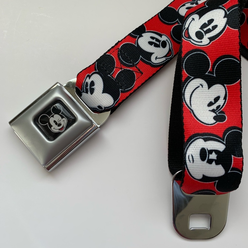 Buckle-Down Disney Mickey Mouse belt ❤️🖤